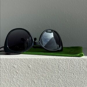 Kate Spade Black Sunglasses with Green Case